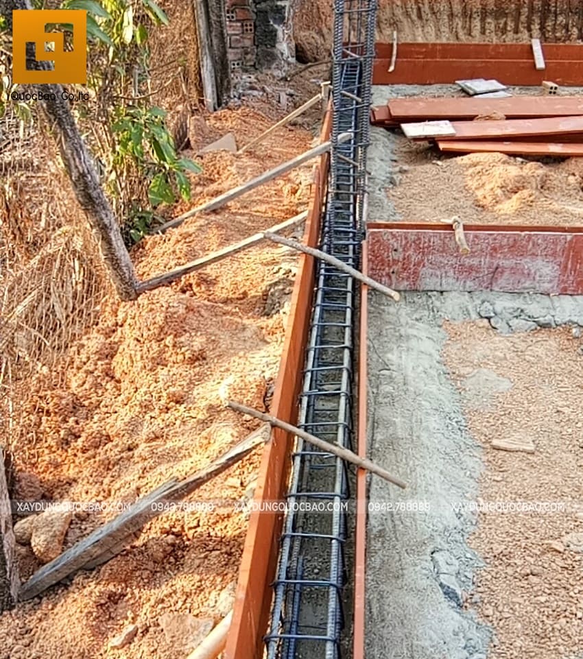 Biệt thự nhà vườn 2 tầng mặt tiền 10m tại Vĩnh Cửu của gia đình chị Hoàng 139 Lắp đặt coppha dầm tầng trệt