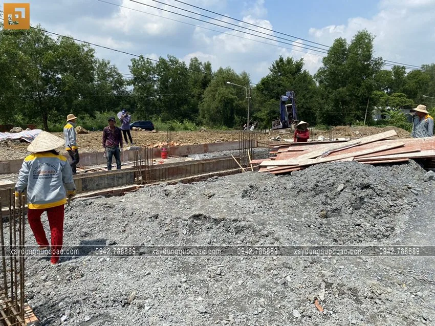 Hình ảnh thi công phần móng quán cà phê sân vườn. Ảnh 16