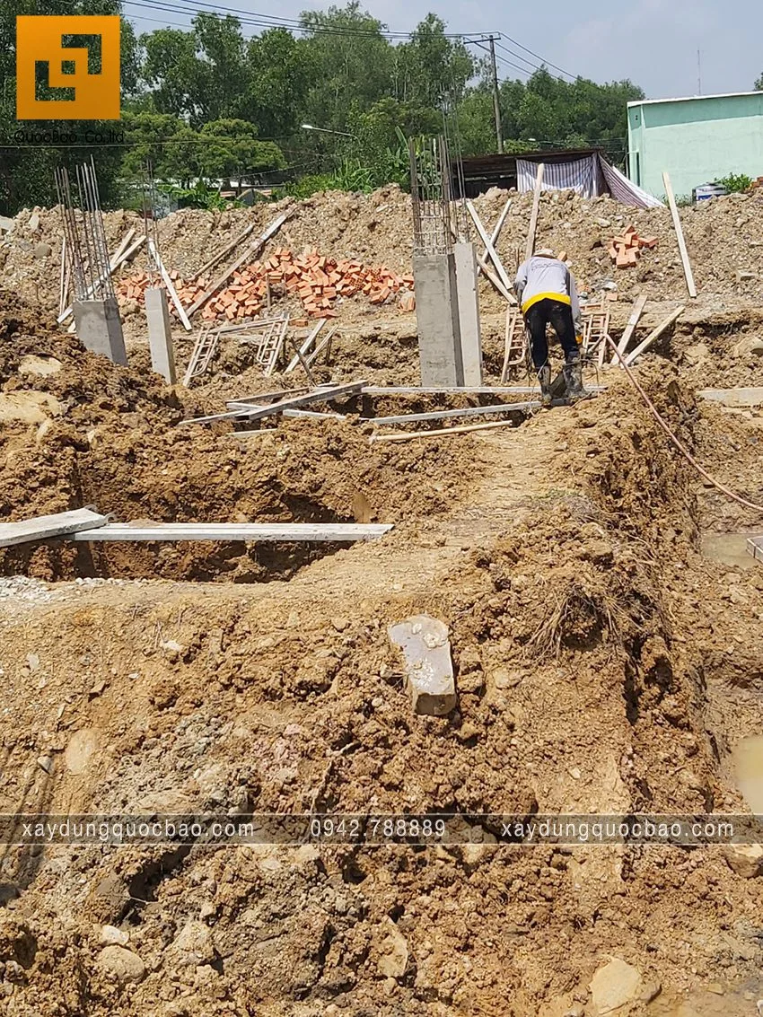 Thi công phần móng quán cà phê. Ảnh 8