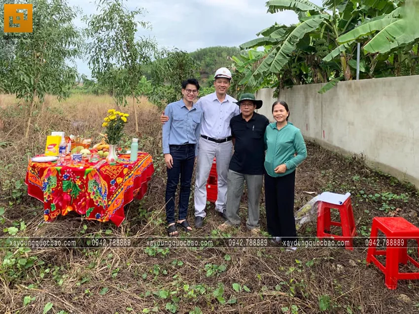 Khởi công dự án quán cà phê sân vườn gia đình anh Khang