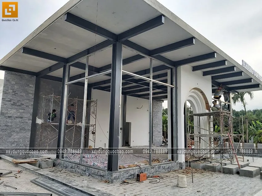 Thi công phần hoàn thiện quán cà phê Khang Coffee. Ảnh 19