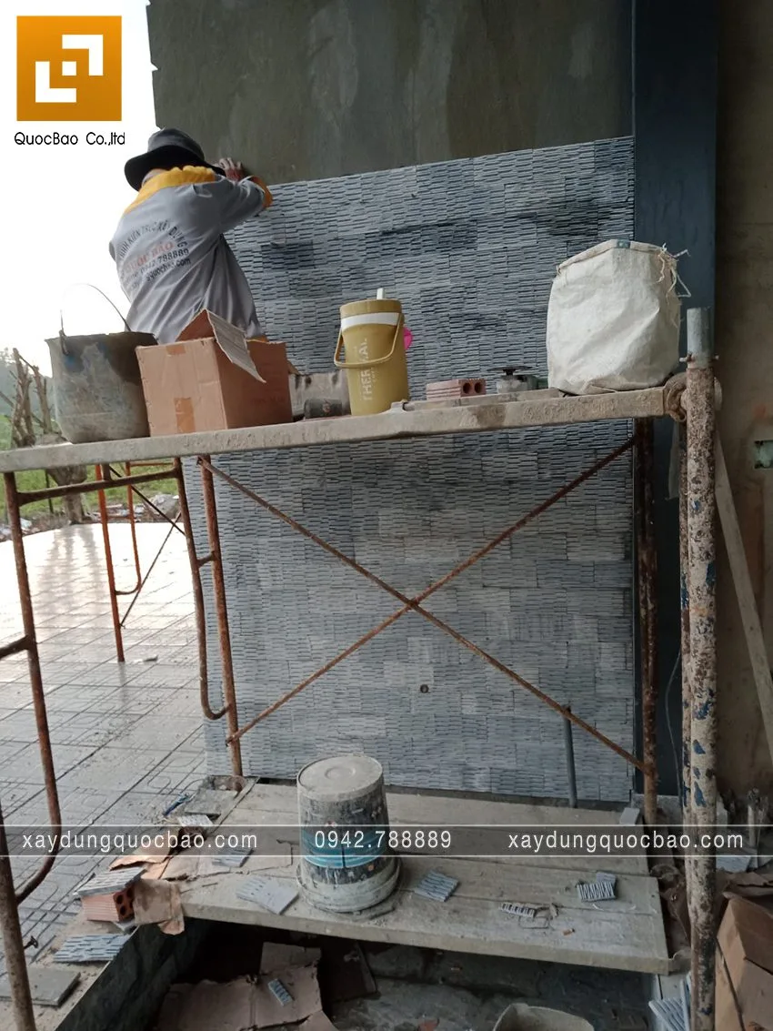 Thi công phần hoàn thiện quán cà phê Khang Coffee. Ảnh 24