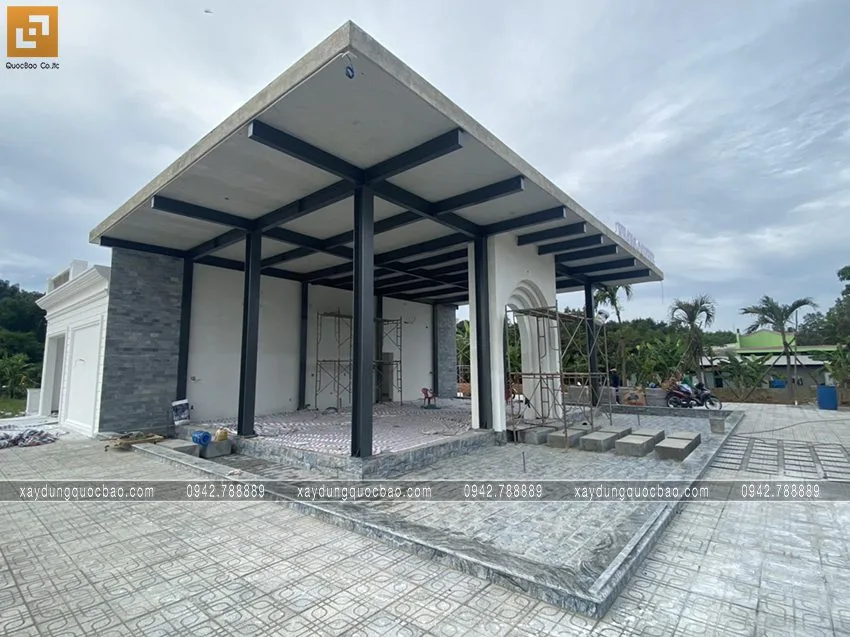 Thi công phần hoàn thiện quán cà phê Khang Coffee. Ảnh 18