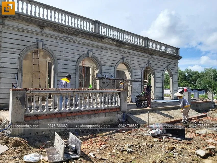 Thi công phần hoàn thiện quán cà phê Khang Coffee. Ảnh 3