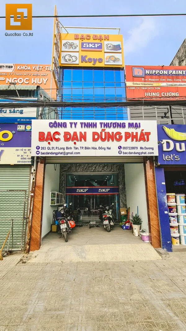 Mặt tiền ngôi nhà phố. Ảnh 1