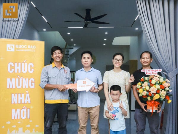 Hình ảnh thực tế nhà phố hiện đại 2 tầng - Ảnh 4