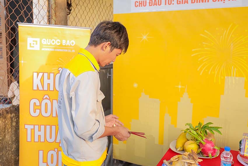 Dự án nhà phố tân cổ điển 2 tầng mái thái GĐ Chị Ái Tại Phước Tân - NP25002 8 Lễ khởi công nhà phố tân cổ điển 2 tầng