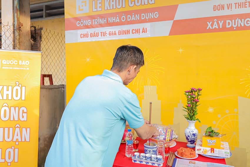 Dự án nhà phố tân cổ điển 2 tầng mái thái GĐ Chị Ái Tại Phước Tân - NP25002 5 Lễ khởi công nhà phố tân cổ điển 2 tầng