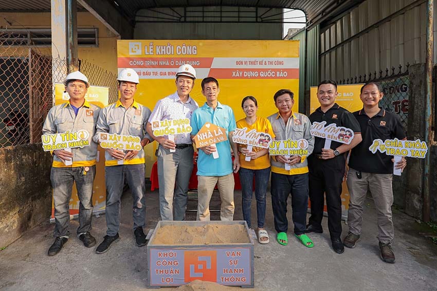 Dự án nhà phố tân cổ điển 2 tầng mái thái GĐ Chị Ái Tại Phước Tân - NP25002 11 Lễ khởi công nhà phố tân cổ điển 2 tầng