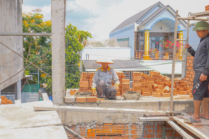 Dự án nhà phố hiện đại GĐ Anh Thắng Tại Nhơn Trạch - NP25001 29 Thi công phần thô nhà phố gác lửng