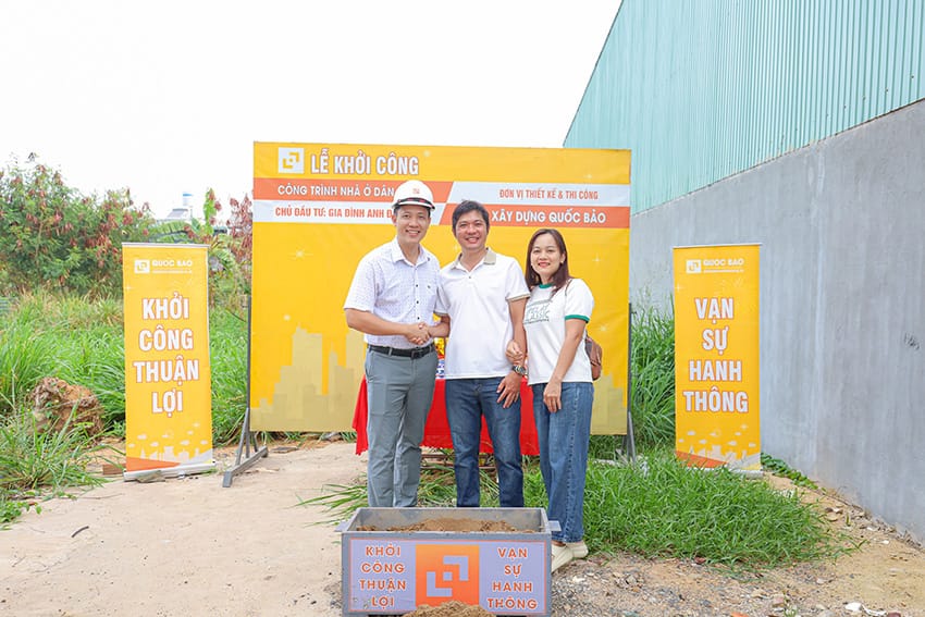 Dự án nhà phố hiện đại 2 tầng GĐ anh Đạt tại Tân Hiệp - NP25004 3 Lễ khởi công nhà phố hiện đại