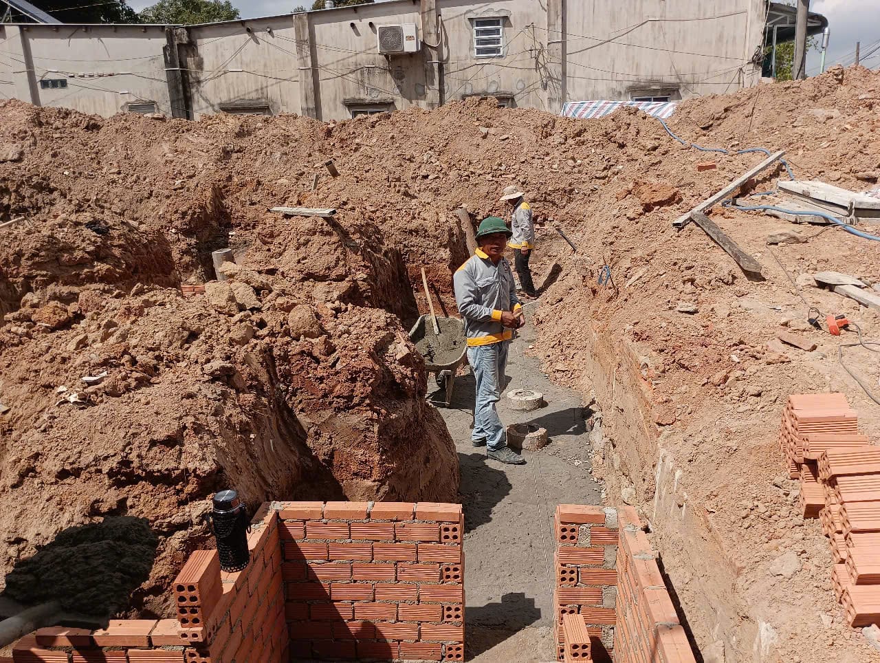 Thi công biệt thự hiện đại 4 tầng