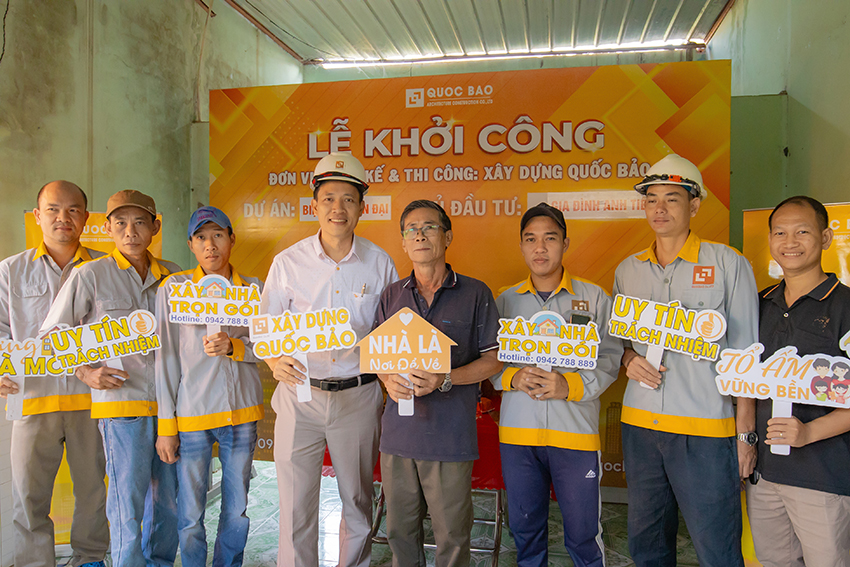 Dự án nhà phố hiện đại 2 tầng 1 tum GĐ anh Tiến tại Hố Nai, Đồng Nai - NP26001 3 Khởi công nhà phố hiện đại 2 tầng 1 tum